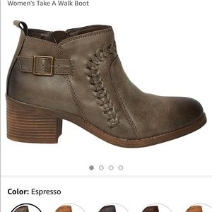 NWOT Billabong Ankle Booties